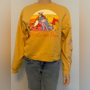Disney Winnie The Pooh Crew Neck Sweatshirt S
